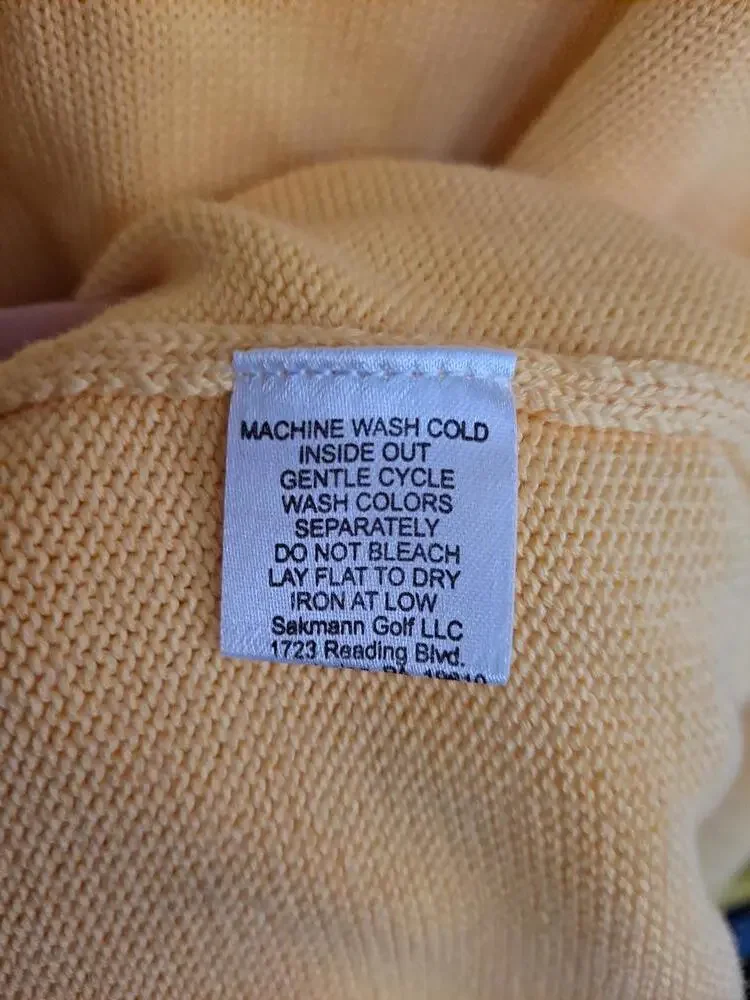New Sakmann Yellow‎ V Neck Sweater Size Large [A]